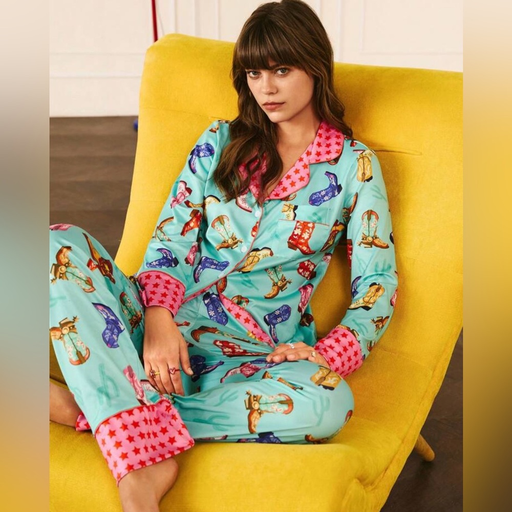 Western Cowgirl / Cowboy boots Print Pajama Set
